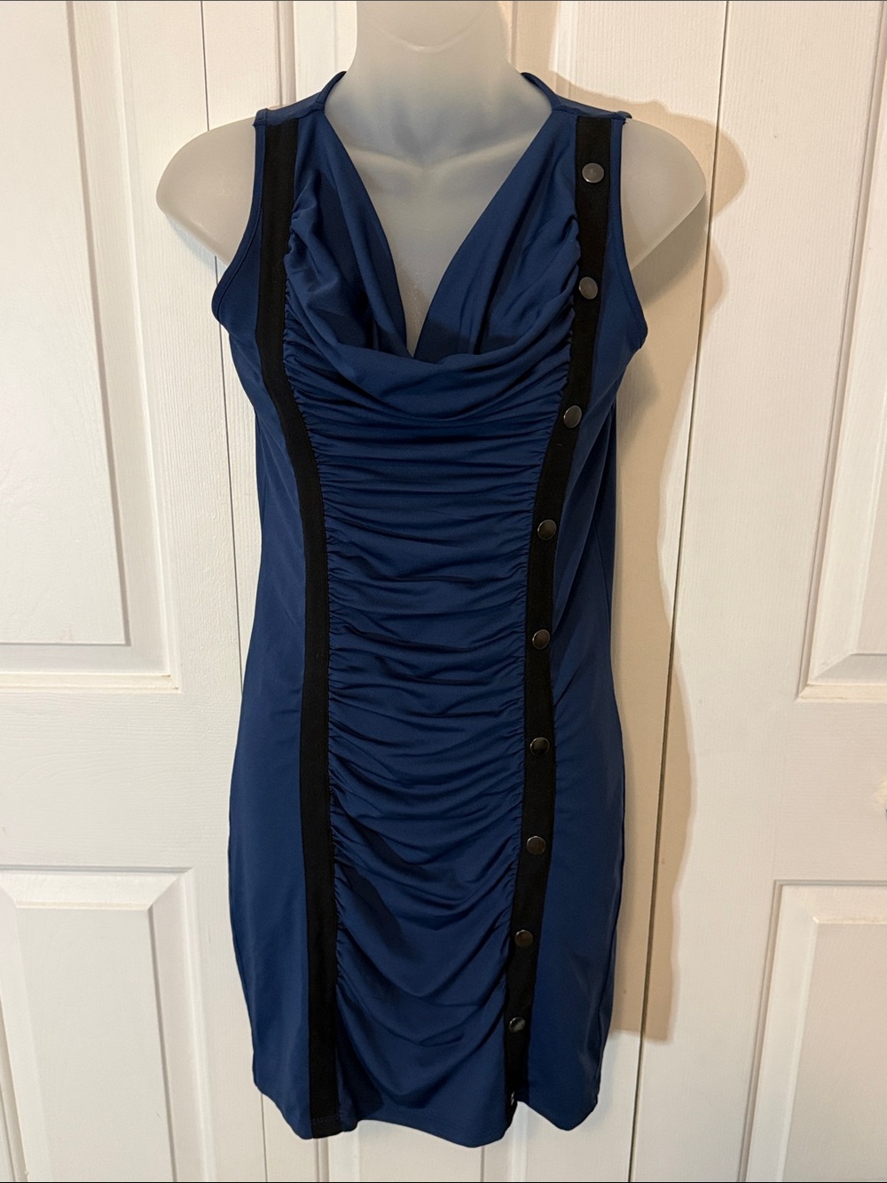 Kensie Sz XS Navy Mini Dress with Black Rivet Trim b718